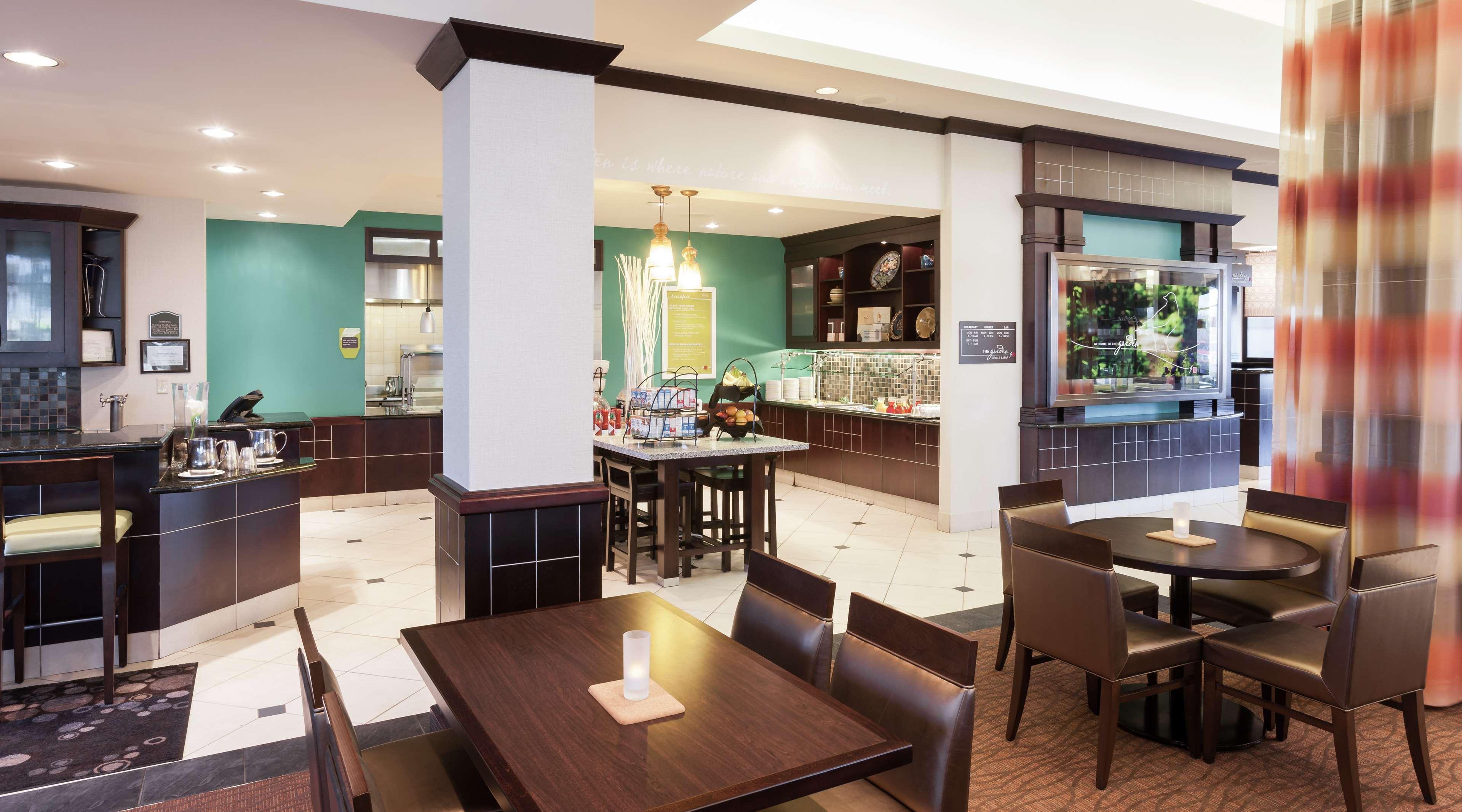 Hilton Garden Inn Dallas/Duncanville Exterior photo