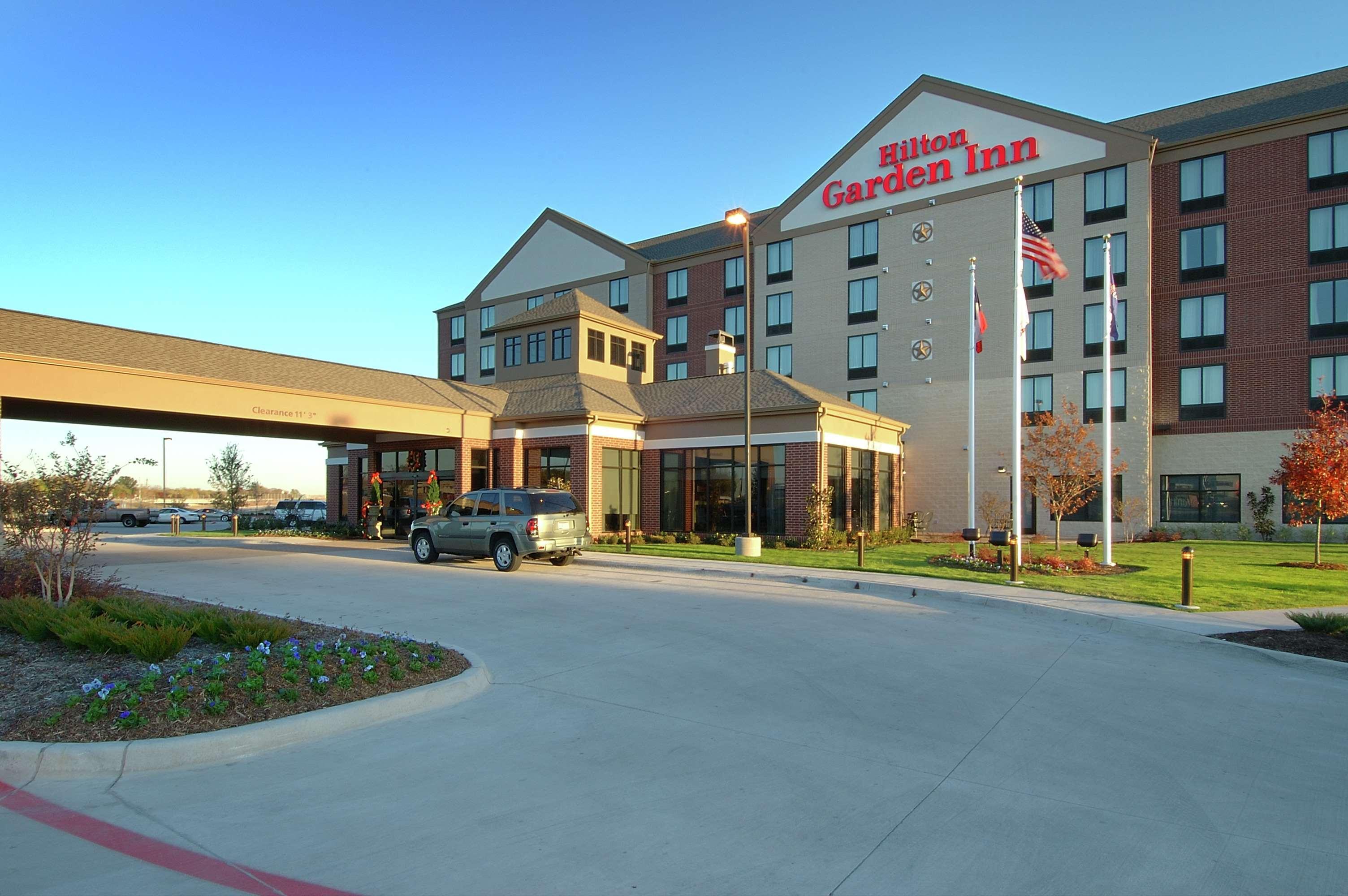 Hilton Garden Inn Dallas/Duncanville Exterior photo