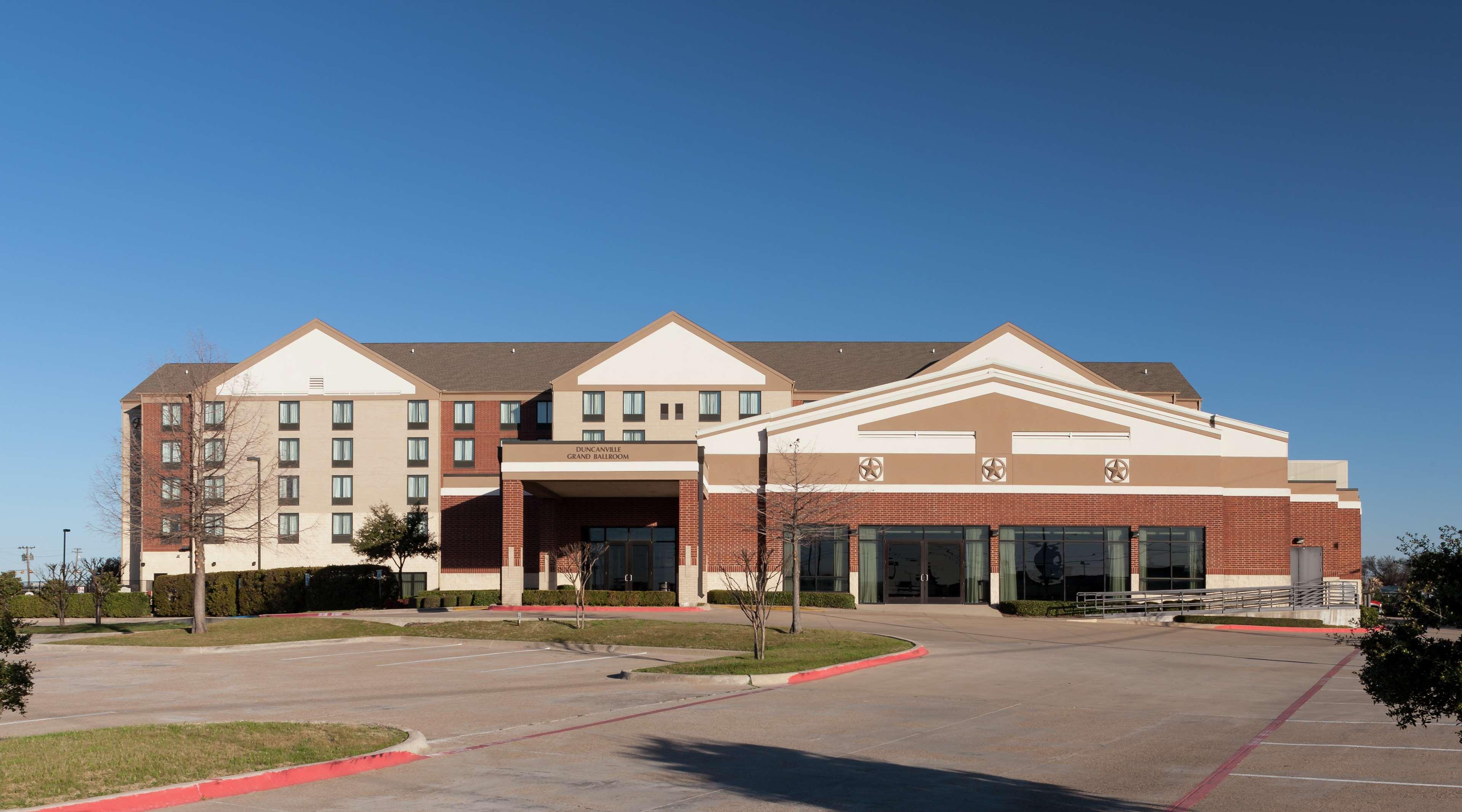 Hilton Garden Inn Dallas/Duncanville Exterior photo